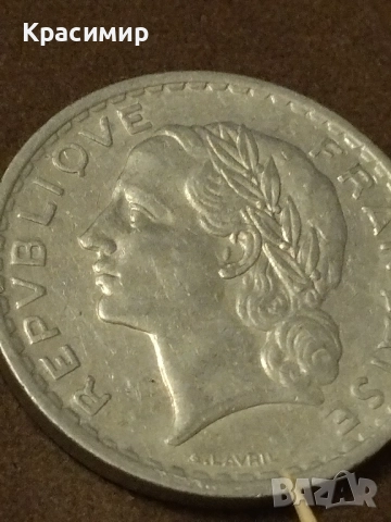 Дефектна монета Франция 1949 г., снимка 4 - Нумизматика и бонистика - 51883444