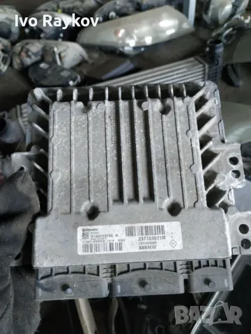 ECU , Renault Megane III Engine control uni , 237103571R. 
