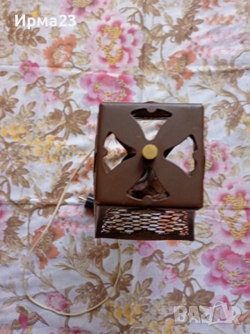 Нощна лампа от соца, снимка 2 - Антикварни и старинни предмети - 43424520