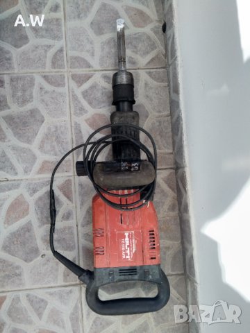 HILTI TE-905.AVR.къртач, снимка 1 - Бормашини - 43380014