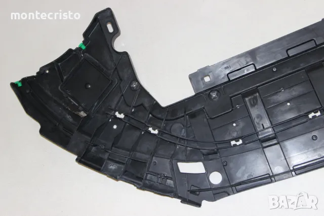 Кора под бронята Volvo V40 S40 (2012-2019г.) 31455220 / 31283742, снимка 2 - Части - 50176957