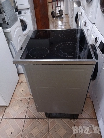 Иноксова свободно стояща печка с керамичен плот VOSS Electrolux с две години гаранция!, снимка 2 - Печки, фурни - 53472632