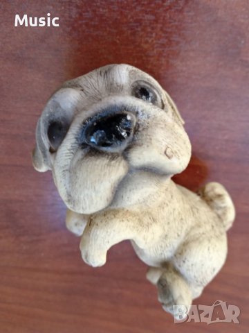 Красива Арт фигурка кученце