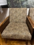 🪑 Два ретро фотьойла от 70-те/80-те години – дървени подлакътници, оригинална дамаска- Ст.Загора, снимка 4