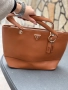 Голяма дамска чанта GUESS, снимка 4