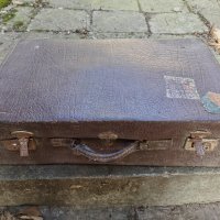 Стар кожен куфар , снимка 4 - Антикварни и старинни предмети - 43792057