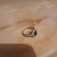Много красив пръстен с камъни-голям размер диаметър 2 см, снимка 5 - Пръстени - 32636682