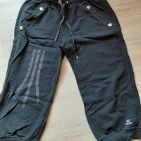 Панталон до коляното Adidas , снимка 1 - Къси панталони и бермуди - 28489698