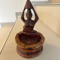 Стара статуетка - пепелник от плътно дърво, снимка 1 - Антикварни и старинни предмети - 43239469