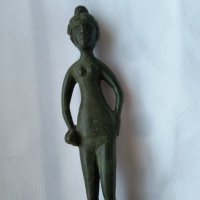 Бронзова статуетка на Богиня – Майка 20 см сувенир , снимка 2 - Антикварни и старинни предмети - 43761701