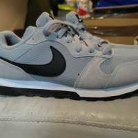 маратонки Men’s Nike md runner 2 trainers 40 номер, снимка 2 - Маратонки - 35227552