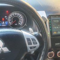 Mitsubishi Outlander 2.2 DID, снимка 4 - Автомобили и джипове - 38267998