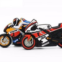 Флашка 32 гб. Мотор Yamaha , Honda Repsol , Ямаха , Хонда Репсол , пистов мотор, снимка 5 - USB Flash памети - 27626520