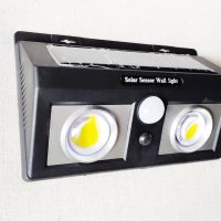 Соларна двойна LED Лампа + Датчик движение + вградена батерия, снимка 1 - Соларни лампи - 28951176