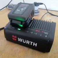 ЗАРЯДНО WURTH M-CUBE + БАТЕРИЯ 18V 5Ah, снимка 1 - Други инструменти - 43129592