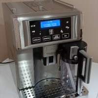 Кафеавтомат / кафемашина - робот. НОМЕР 06. Delonghi Prima Donna Avant. Type ESAM 6700. Тъч-скрийн д, снимка 1 - Кафемашини - 43534181