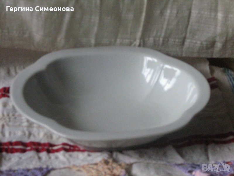 Порцеланова чиния Изида за салата, снимка 1