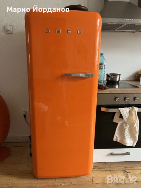 SMEG хладилник с фризер, снимка 1
