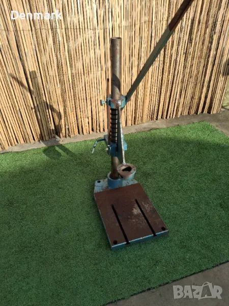 Голяма масивна стойка за бормашина , снимка 1