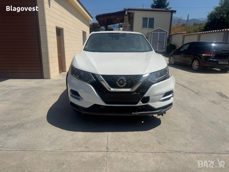 Nissan Qashqai 1.3tce140hp HR13 НА ЧАСТИ, снимка 1