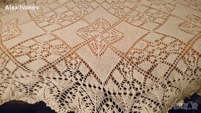 Покривка ръчна изработка чисто нова, снимка 1