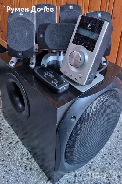домашно кино 5.1 аудио система Logitech Z5500, снимка 1