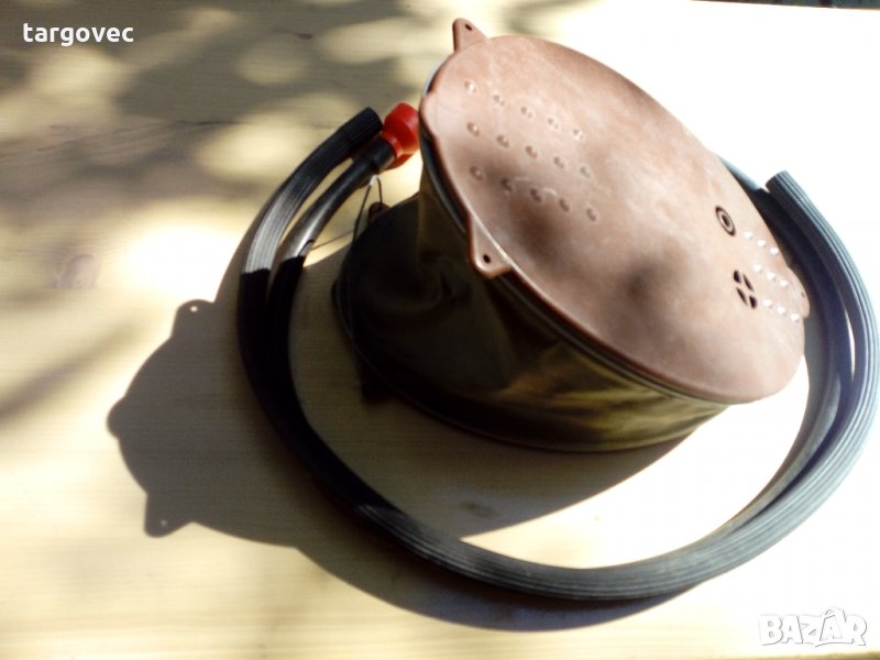 помпа за лодка крачна немска, снимка 1