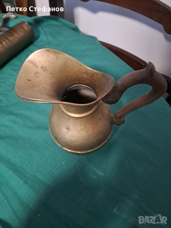 Антична бронзова кана или ибрик,, снимка 1