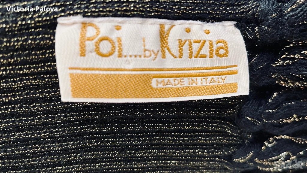 Луксозен италиански шал от модна къща  POI…BY KRIZIA, снимка 1