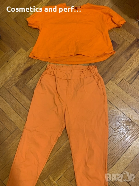 Лот от дамска тениска и панталон , снимка 1