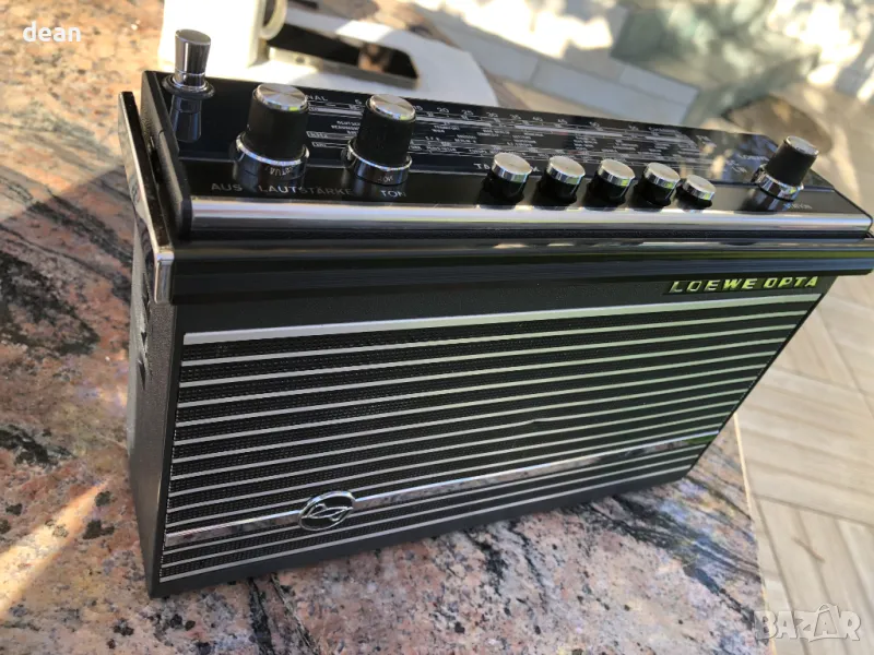 Радио Loewe vintage, снимка 1