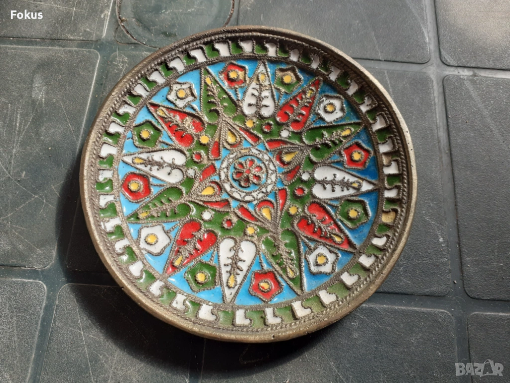Чиния - бронзова чинийка с клетъчен емайл, снимка 1
