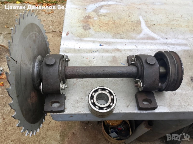 вал за циркуляр със циркулярен диск., снимка 1