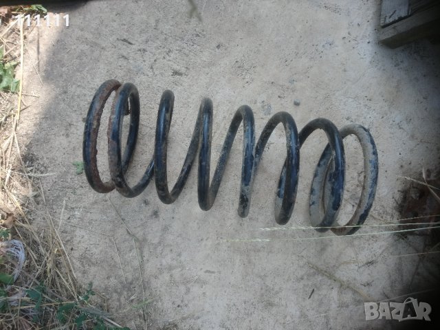 Предни пружини от Шкода фелиция 1.6 електрически инжекцион комби, снимка 6 - Автомобили и джипове - 25600234