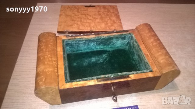 красива кутия с ключ-фурнир и лак-внос швеицария-24х13х7см, снимка 7 - Колекции - 28188390