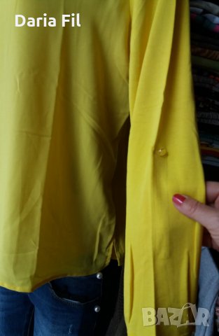 РАЗПРОДАЖБА Жълта риза/блуза с метален аксесоар на деколтето, снимка 2 - Ризи - 32512647