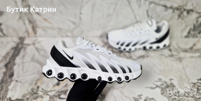 Мъжки маратонки Nike DN8 , снимка 2 - Маратонки - 51758233