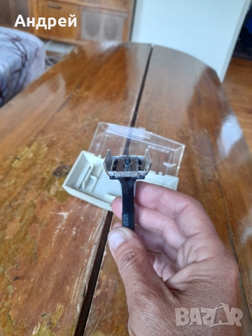 Стара самобръсначка SCHICK #3, снимка 6 - Други ценни предмети - 51634633