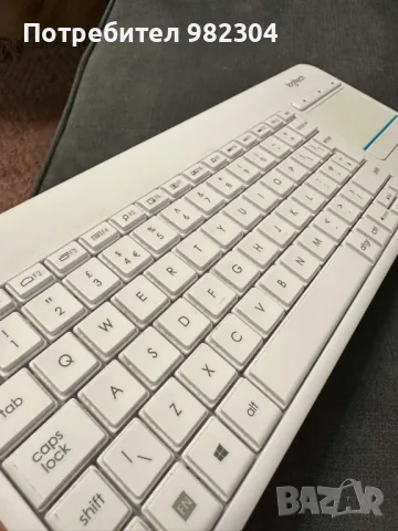 Безжична клавиатура Logitech K400 PLUS, снимка 3 - Клавиатури и мишки - 49509660