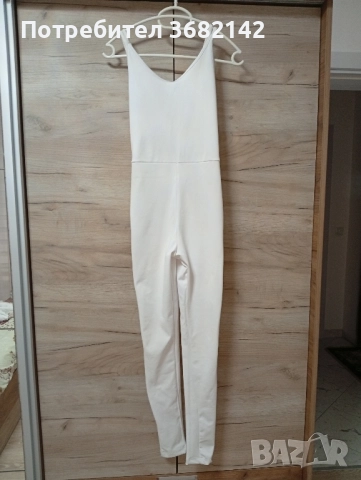 продавам дамски гащеризон 