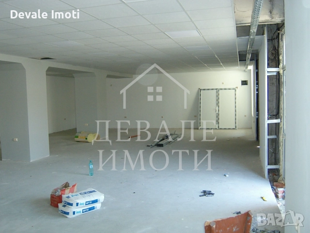 Промишлено помещение с голям потенциал   гр. Русе, снимка 10 - Складове - 51640429