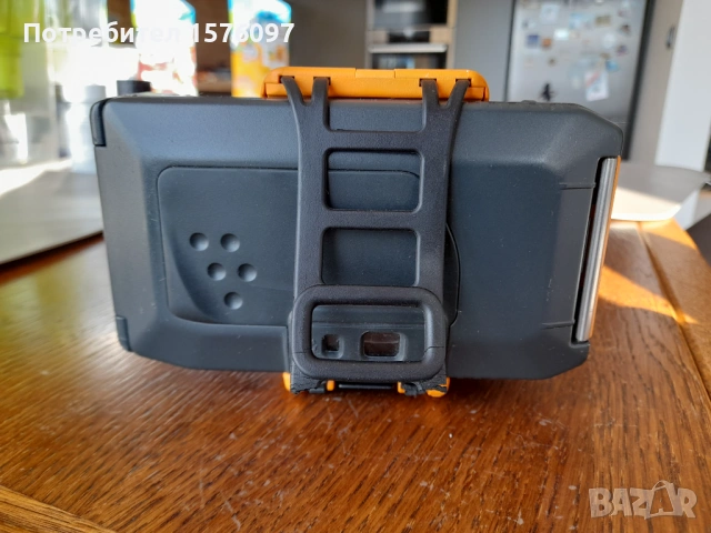 Филмов фотоапарат водо и снего устойчив Canon AS-6 за ремонт или части., снимка 6 - Фотоапарати - 53406294