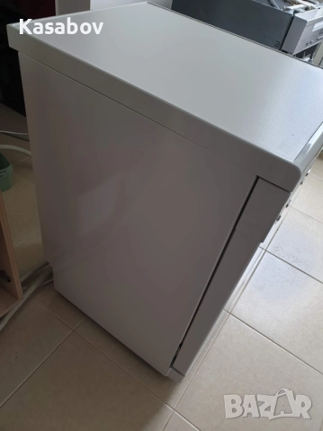 Miele Съдомиялна - 9 Комплекта - Свободностояща - 45см - Тясна, снимка 11 - Съдомиялни - 52460018