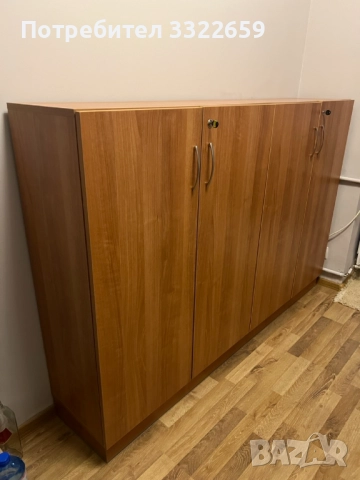 Шкаф с Врати и Заключване – Идеален за Офис или Дом 180/120/35, снимка 2 - Шкафове - 51897833