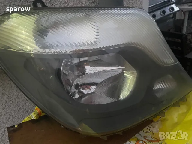 Десен фар Mercedes Sprinter W906 Facelift