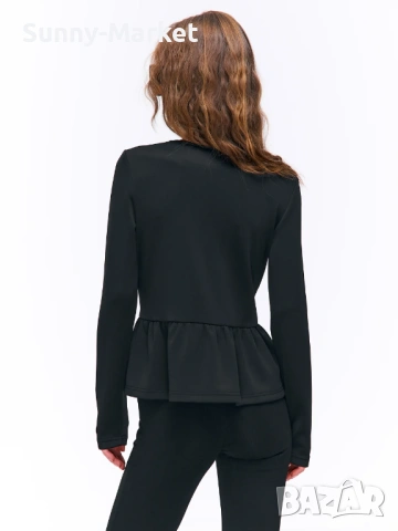 Блейзър с разкроена долна част, снимка 2 - Корсети, бюстиета, топове - 53507644