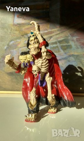 Vintage, екшън фигура Baron Dark Skeleton Warriors,Playmates Toys 1994 LEG., снимка 6 - Колекции - 39105983