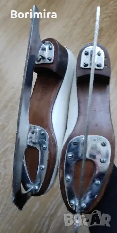 кънки за лед и сигурно пързаляне, снимка 9 - Ролери, кънки - 48621772