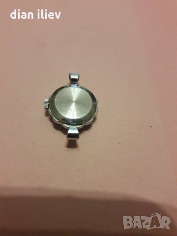 Стар дамски механичен часовник -Чайка , снимка 6 - Антикварни и старинни предмети - 26716609