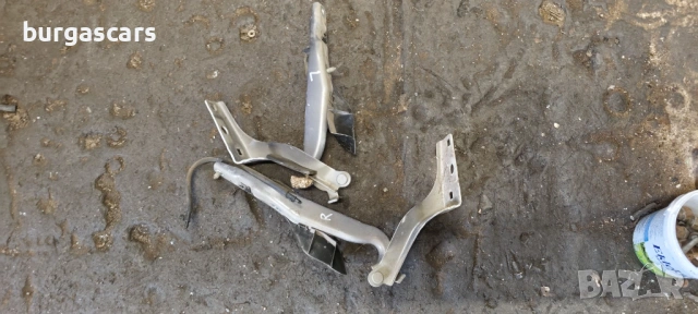 Панти преден капак Peugeot 308